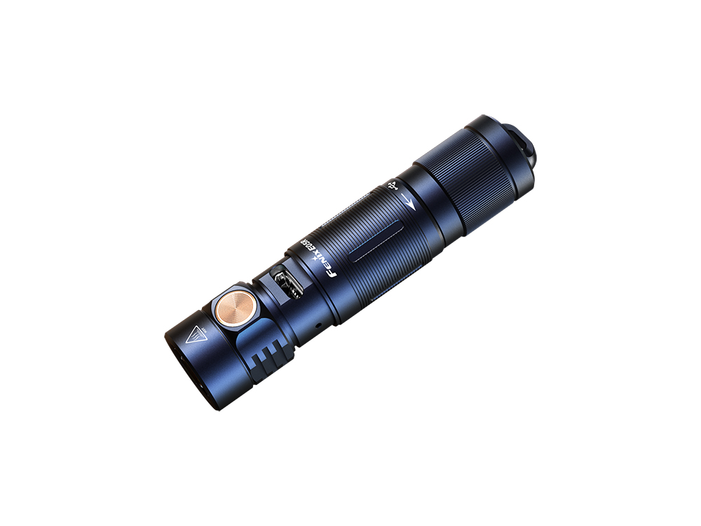 Фонарь Fenix E05R черный Фонарь Fenix E05R черный
