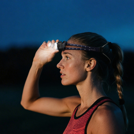 Фонарь Fenix налобный HL17R черный RGB HL17Rbk от прозводителя Fenix